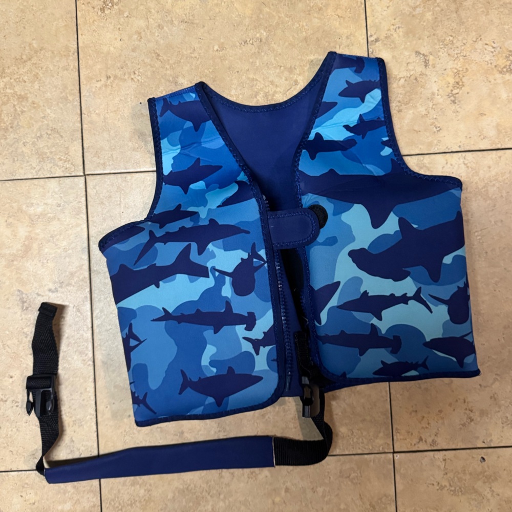Kids Blue Shark Pattern Life Vest
